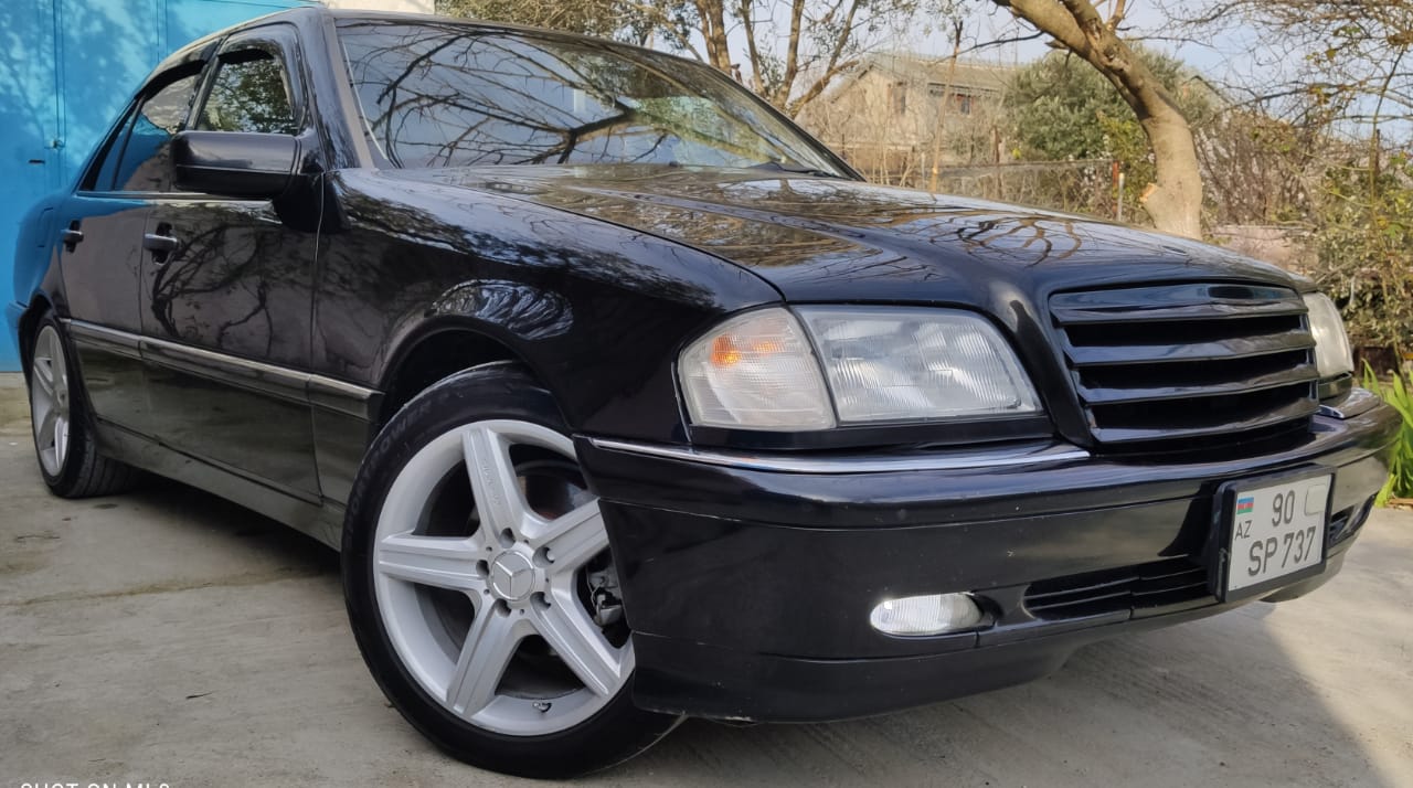 Mercedes C 230, 1999 il, 2.3 L, 228 000 km