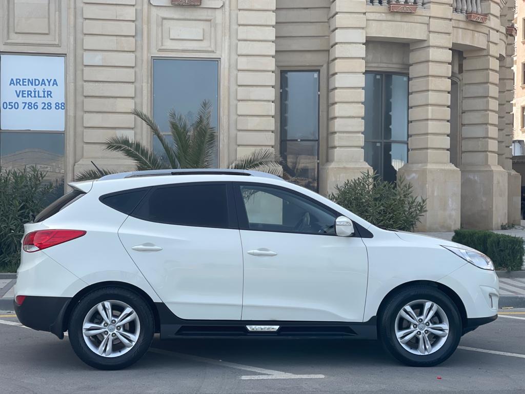 Hyundai ix35, 2011 il, 2.0 L, 127 012 km