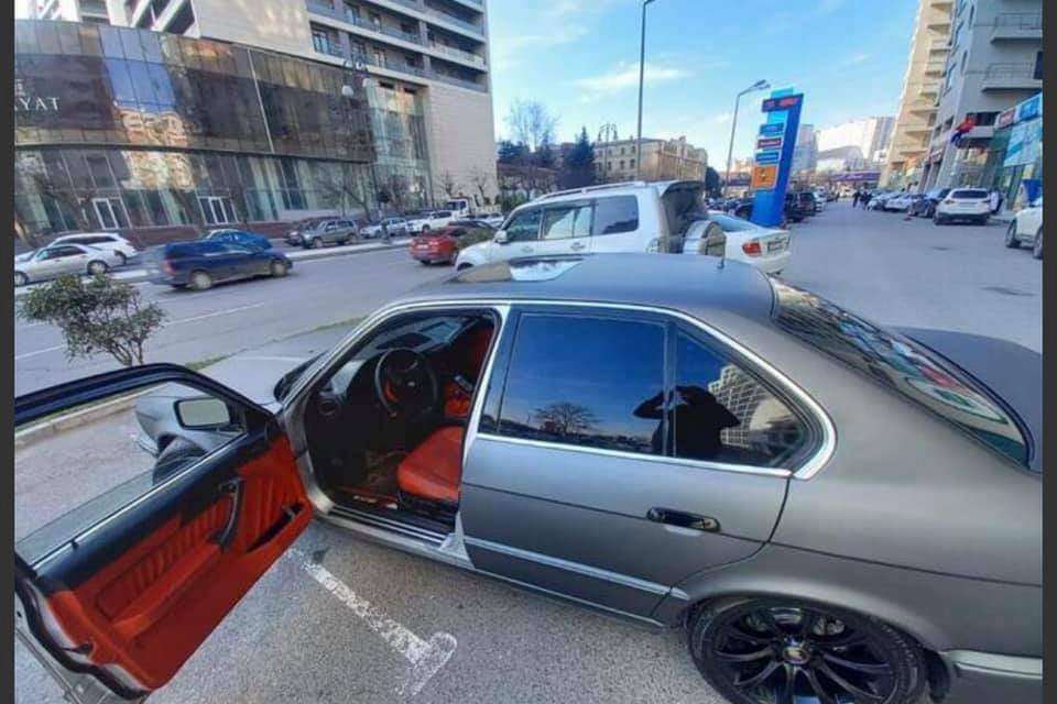BMW 525, 1988 il, 2.5 L, 458 236 km