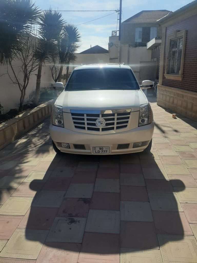 Cadillac Escalade, 2008 il, 6.2 L, 190 000 km