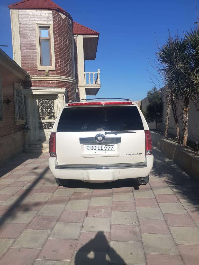 Cadillac Escalade, 2008 il, 6.2 L, 190 000 km