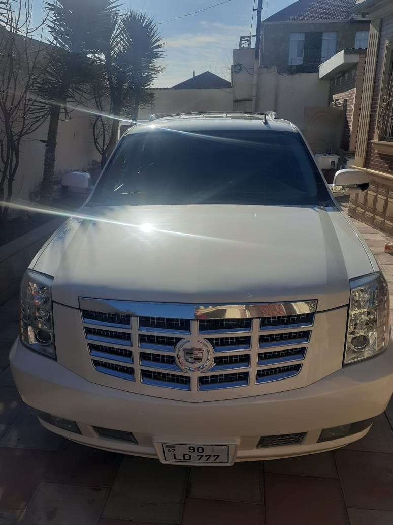 Cadillac Escalade, 2008 il, 6.2 L, 190 000 km