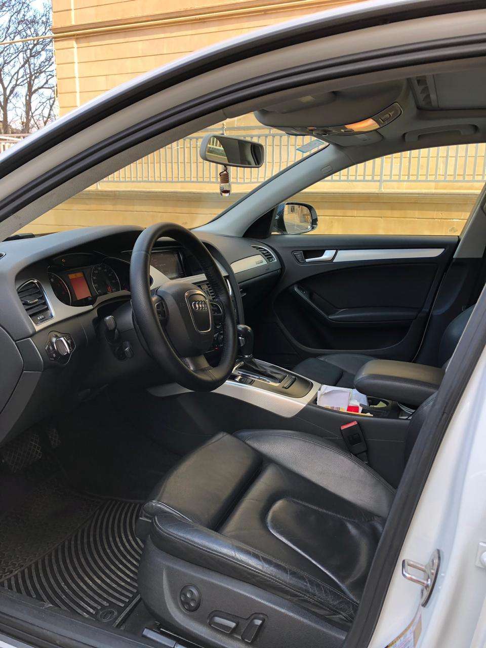 Audi A4, 2010 il, 2.0 L, 193 000 km