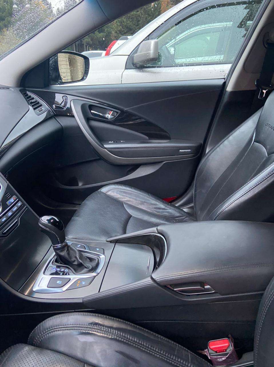 Hyundai Grandeur, 2016 il, 2.2 L, 39 000 km
