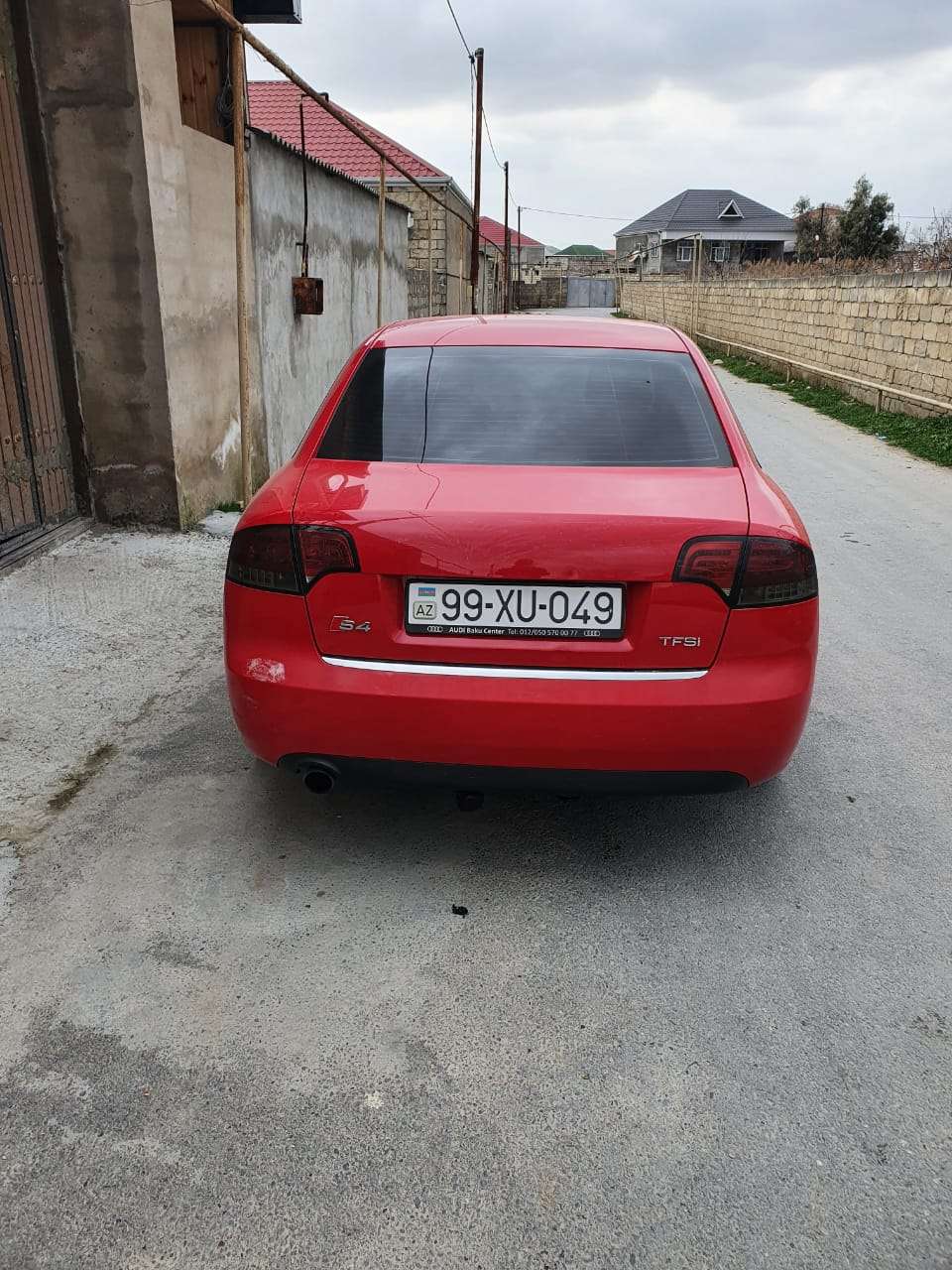 Audi A4, 2006 il, 2.0 L, 301 000 km