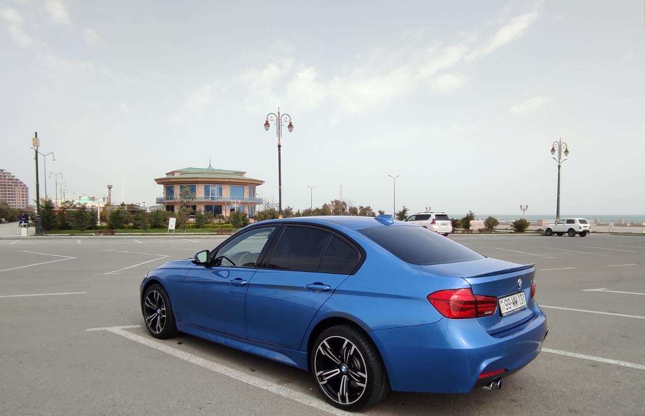 BMW 328, 2015 il, 2.0 L, 95 000 km