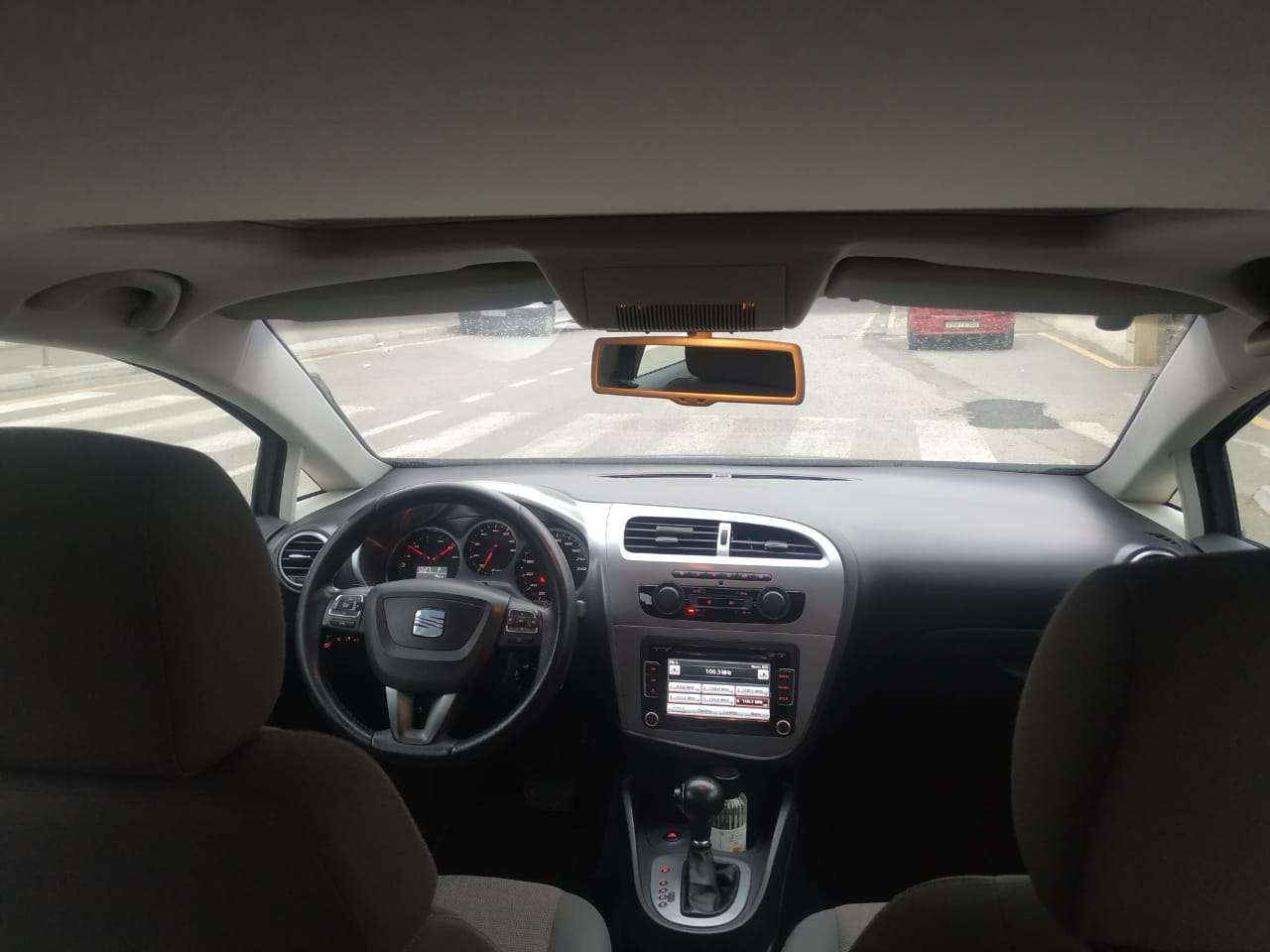 SEAT Leon, 2012 il, 1.6 L, 137 139 km