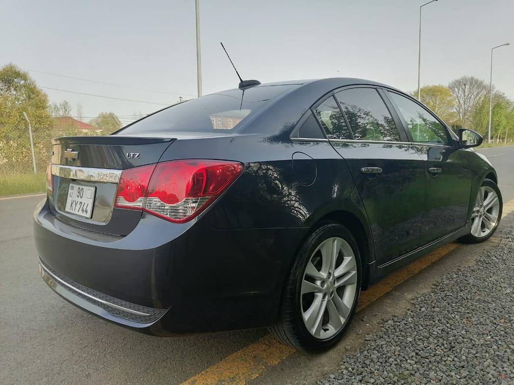 Chevrolet Cruze, 2015 il, 1.4 L, 142 000 km