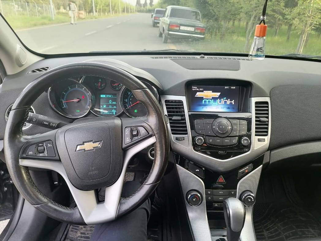 Chevrolet Cruze, 2015 il, 1.4 L, 142 000 km