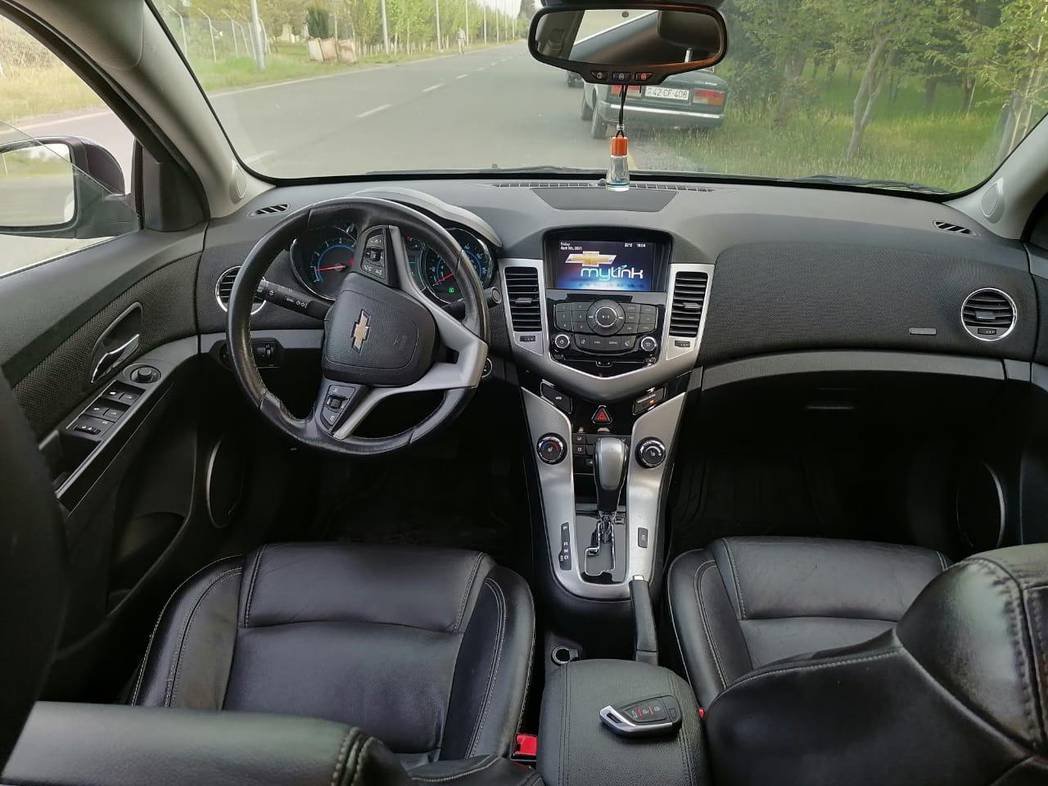 Chevrolet Cruze, 2015 il, 1.4 L, 142 000 km