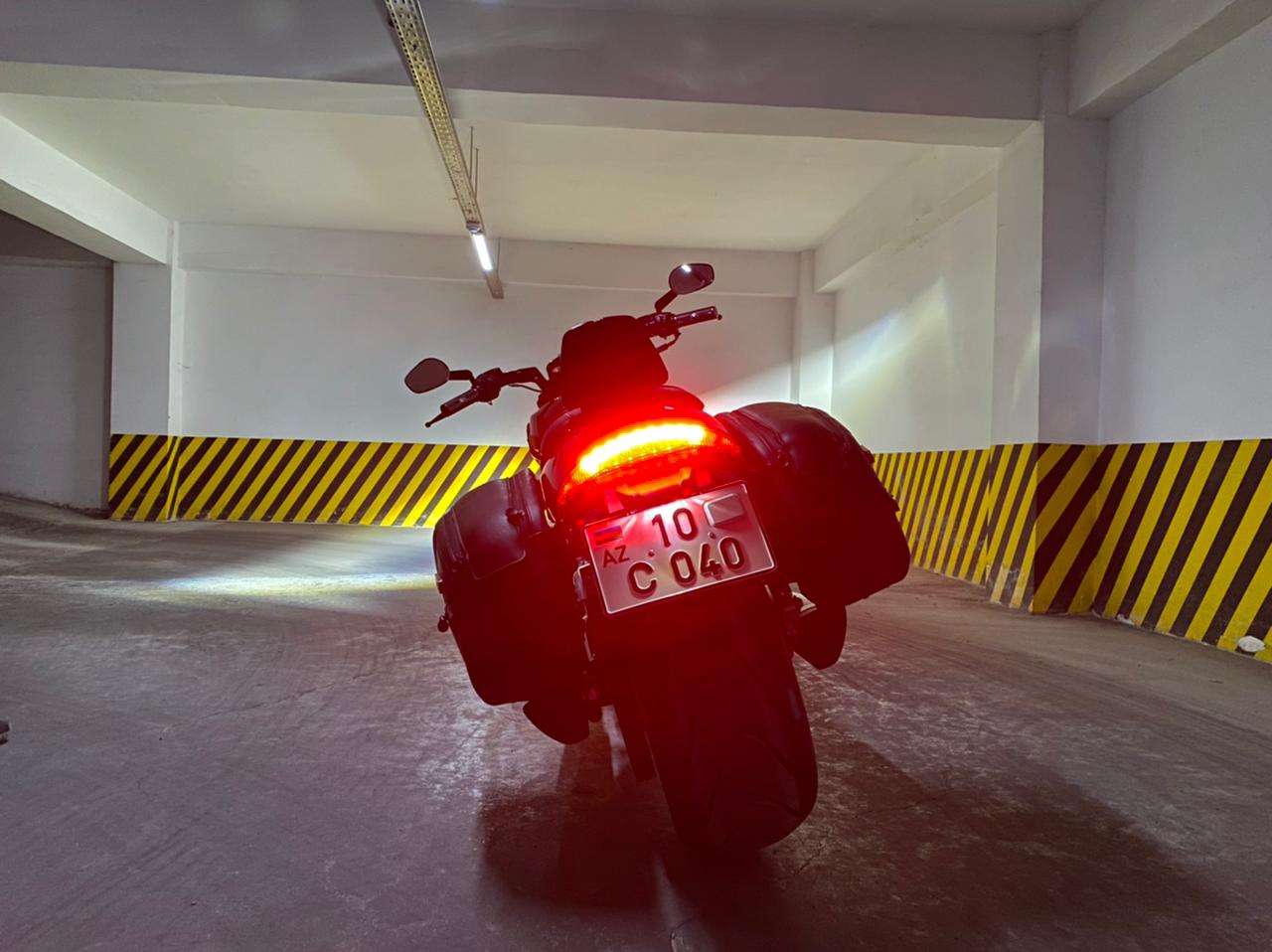 Harley-Davidson VRSCF V-Rod Muscle, 2011 il, 1.3 L, 13 500 km