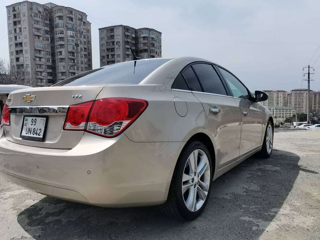 Chevrolet Cruze, 2011 il, 1.4 L, 270 000 km
