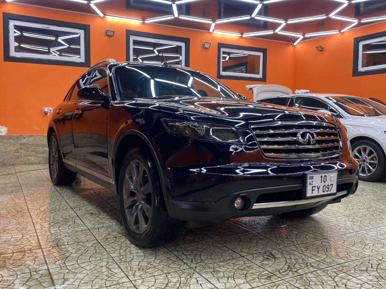 Infiniti FX35, 2007 il, 3.5 L, 230 000 km