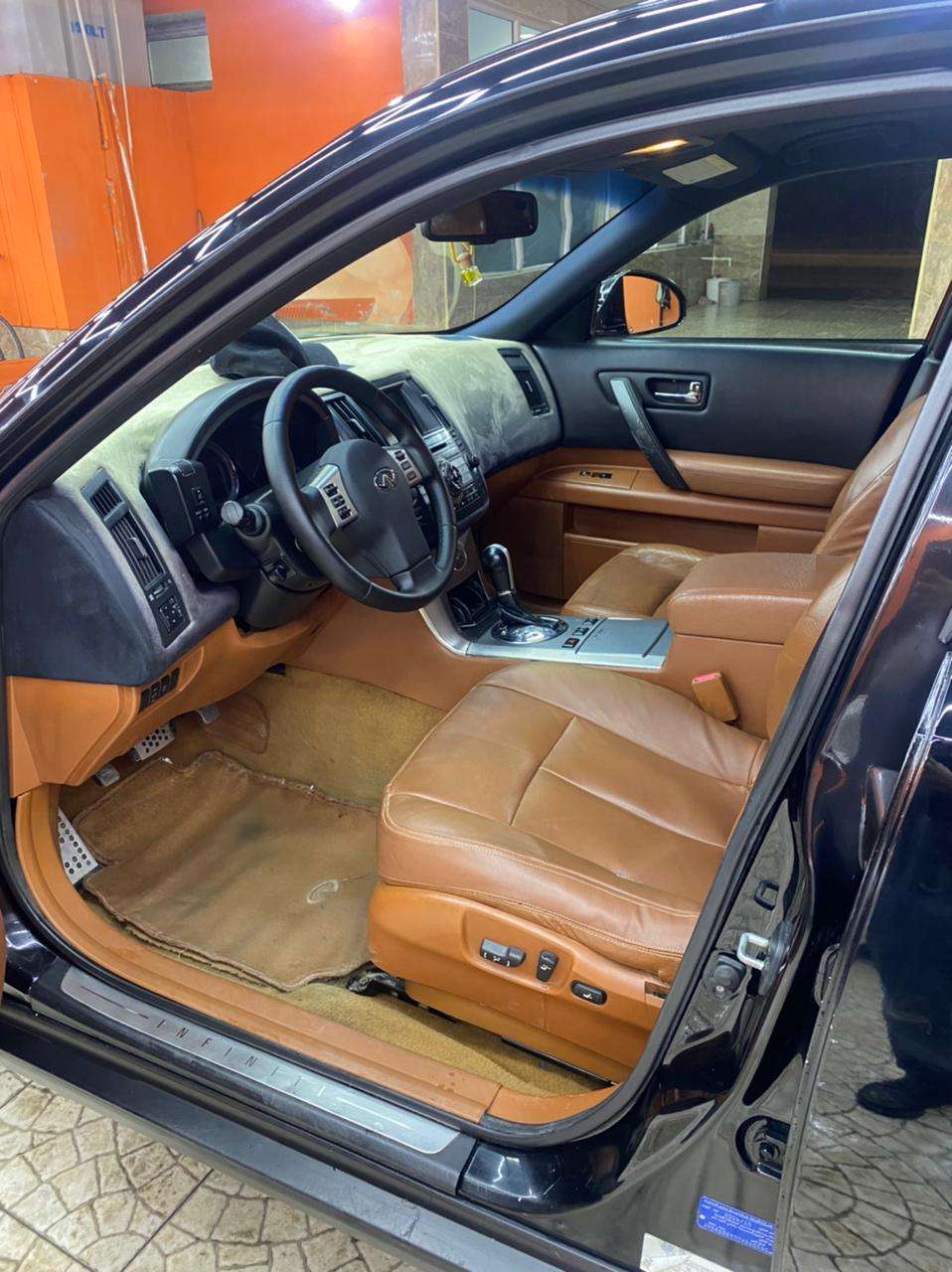 Infiniti FX35, 2007 il, 3.5 L, 230 000 km