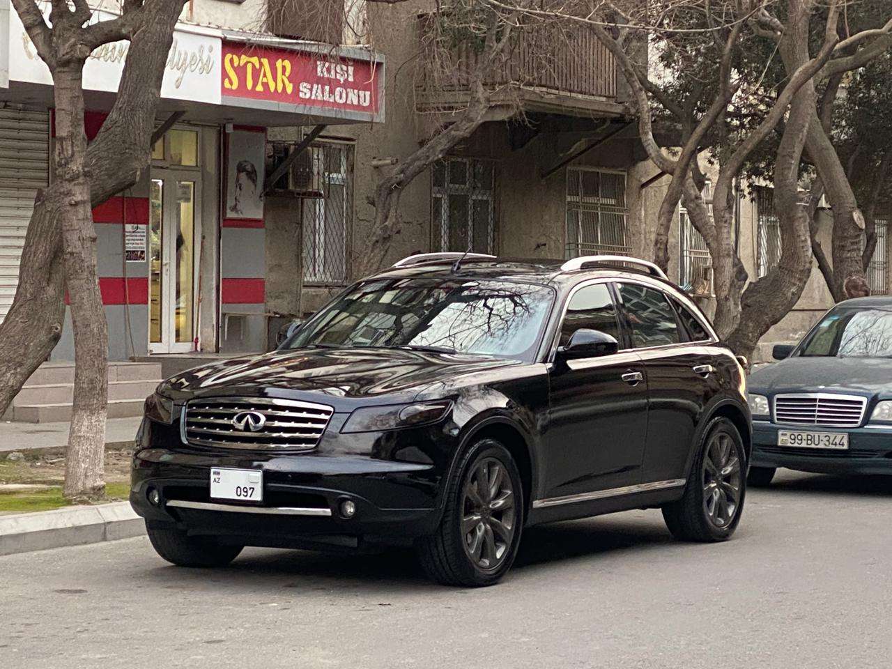 Infiniti FX35, 2007 il, 3.5 L, 230 000 km
