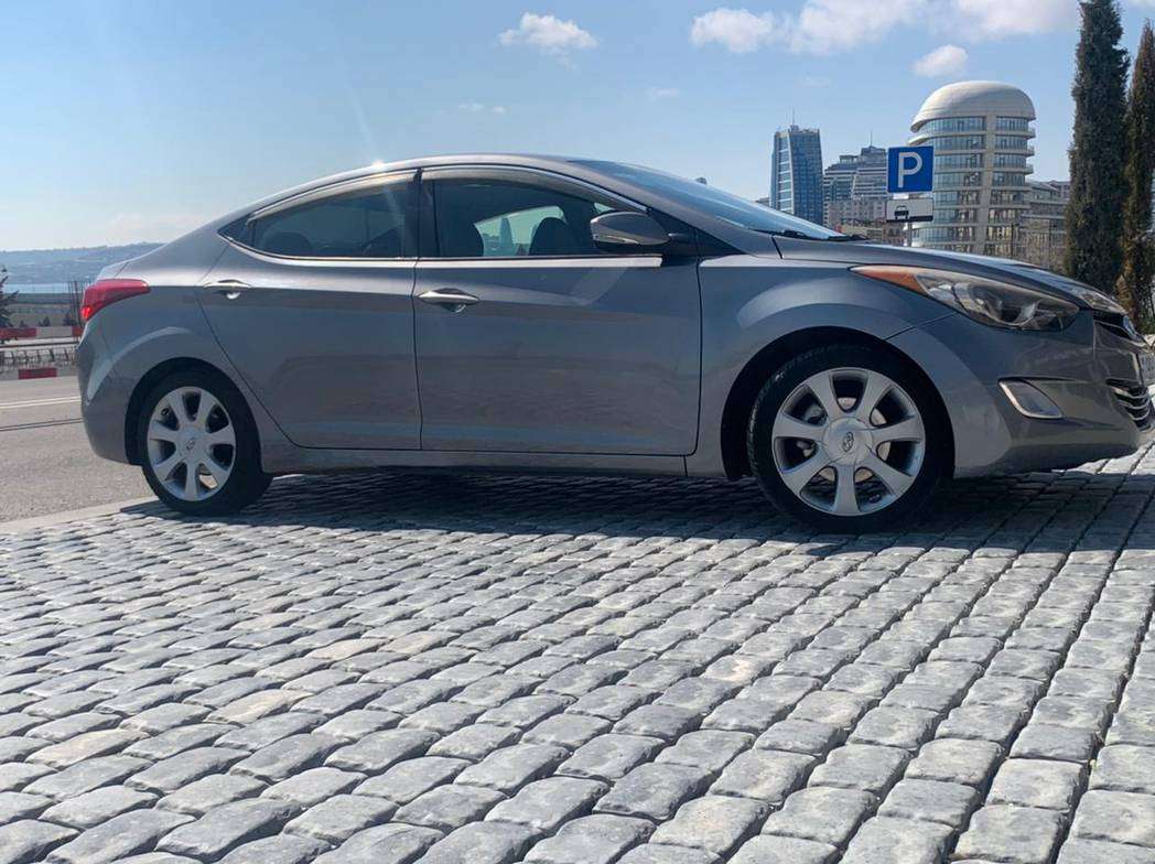 Hyundai Elantra, 2012 il, 1.8 L, 160 000 km