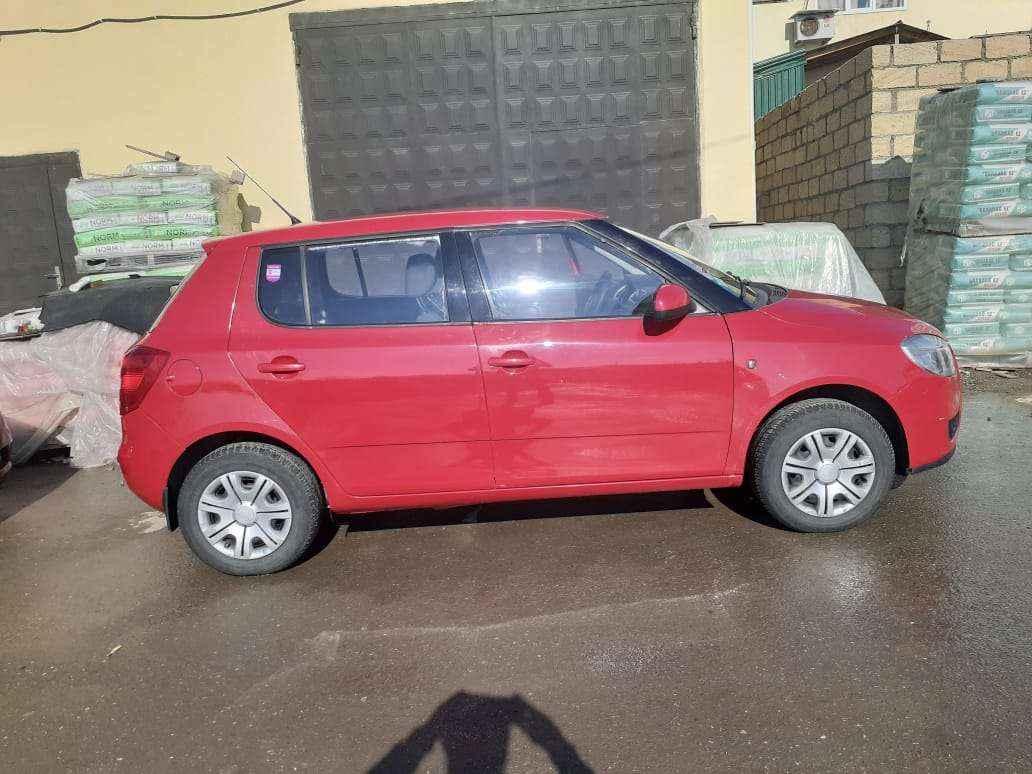 Skoda Fabia, 2009 il, 1.6 L, 200 000 km
