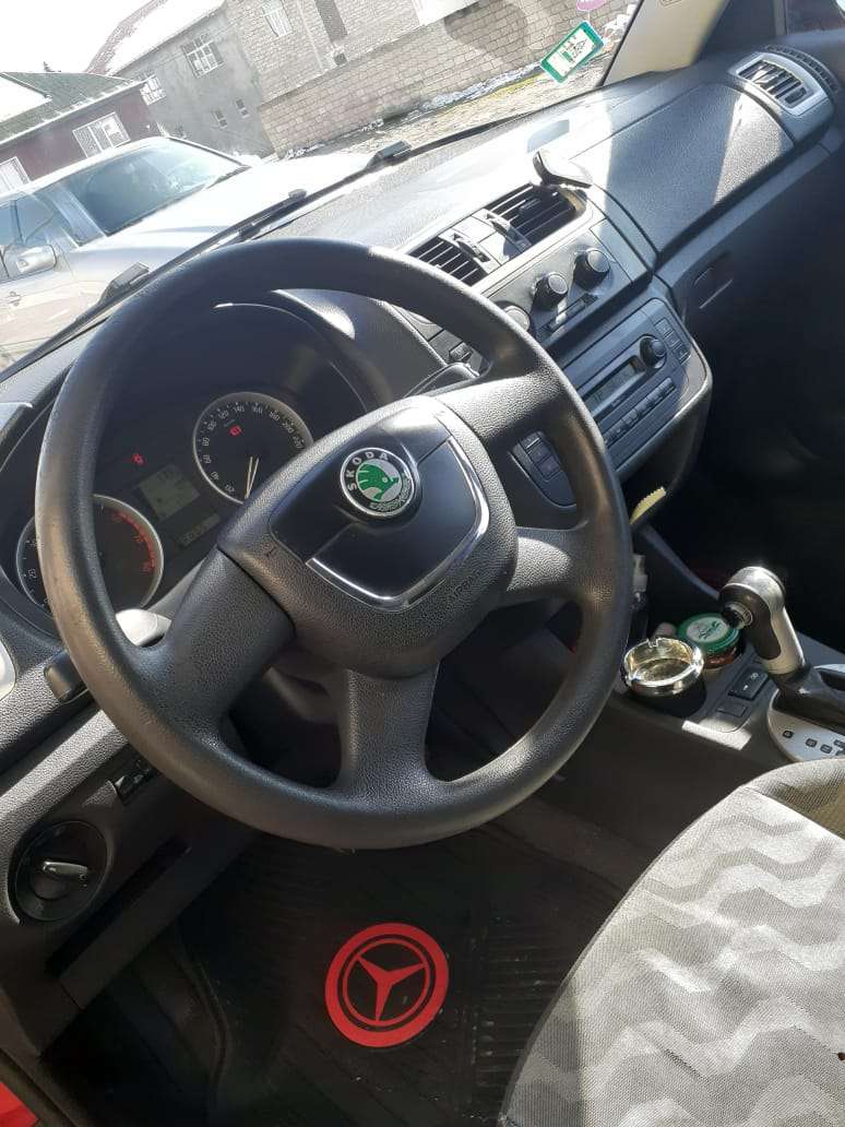 Skoda Fabia, 2009 il, 1.6 L, 200 000 km