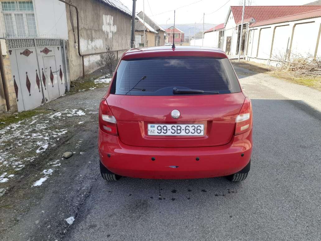 Skoda Fabia, 2009 il, 1.6 L, 200 000 km