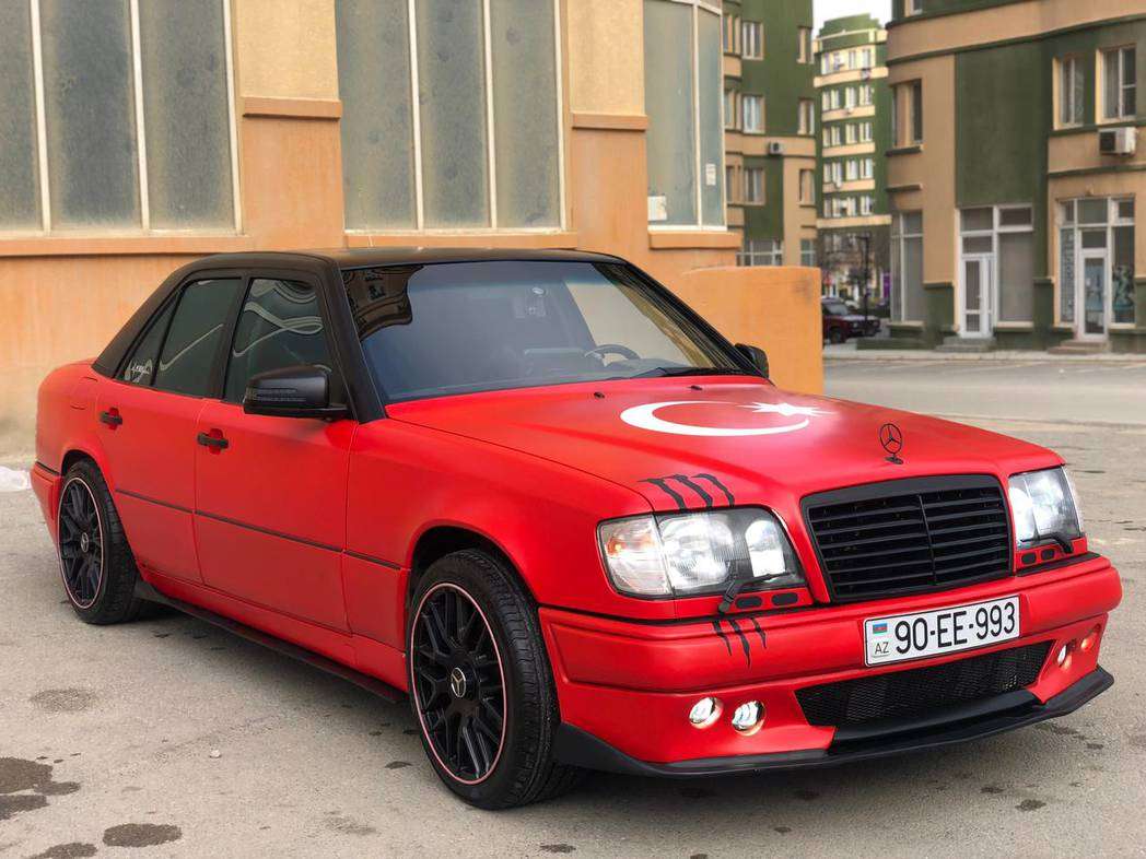 Mercedes E 220, 1994 il, 2.2 L, 283 000 km