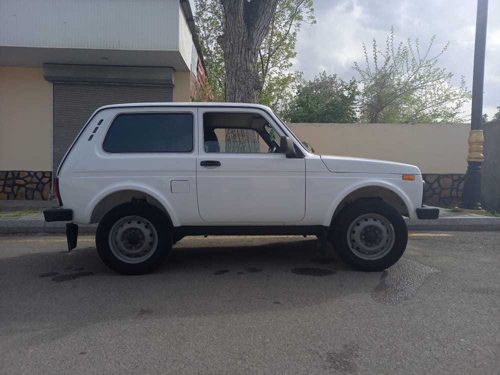 LADA (VAZ) Niva, 2008 il, 1.7 L, 31 000 km
