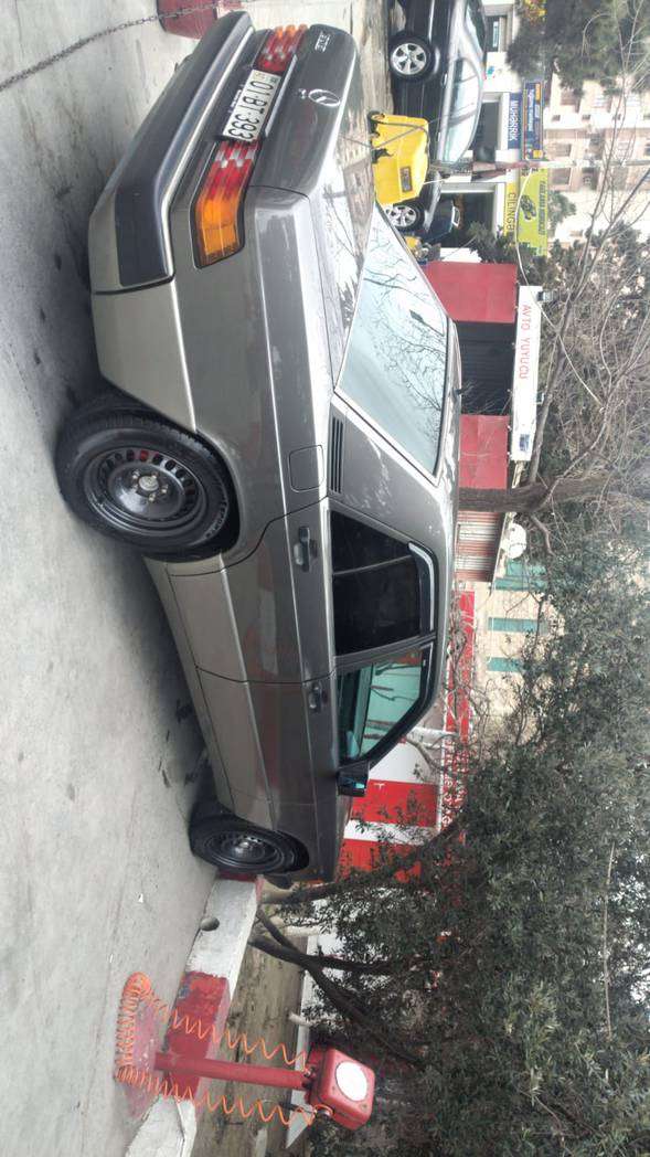 Mercedes A 190, 1990 il, 2.0 L, 240 000 km