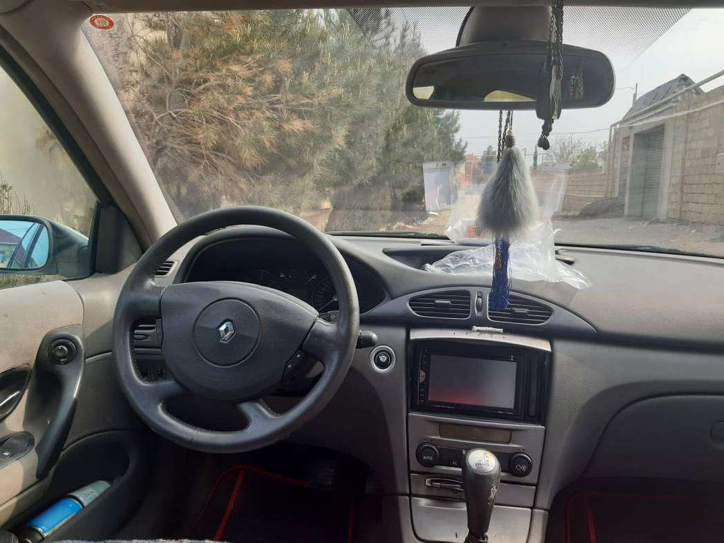Renault Laguna, 2004 il, 2.2 L, 270 000 km