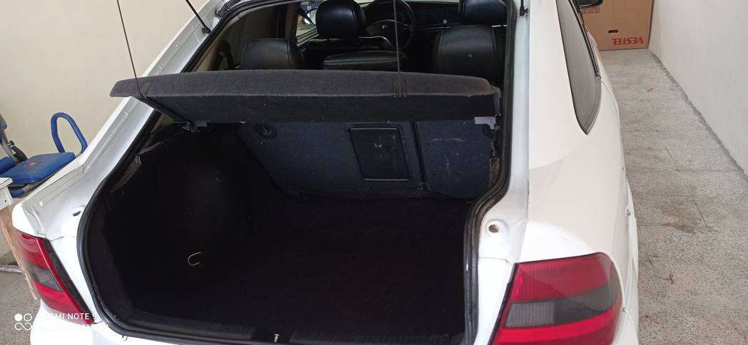 Opel Vectra, 1997 il, 2.0 L, 300 000 km
