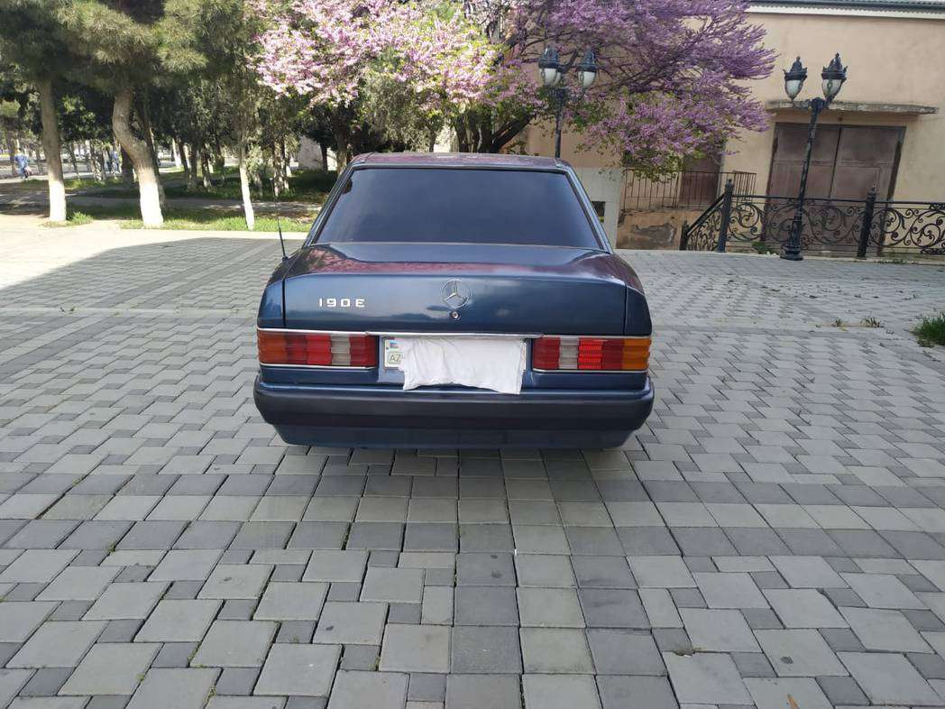 Mercedes A 190, 1991 il, 2.0 L, 300 900 km