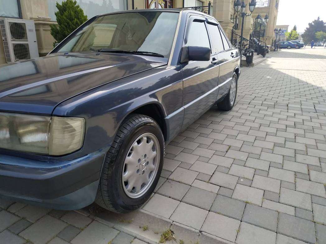 Mercedes A 190, 1991 il, 2.0 L, 300 900 km