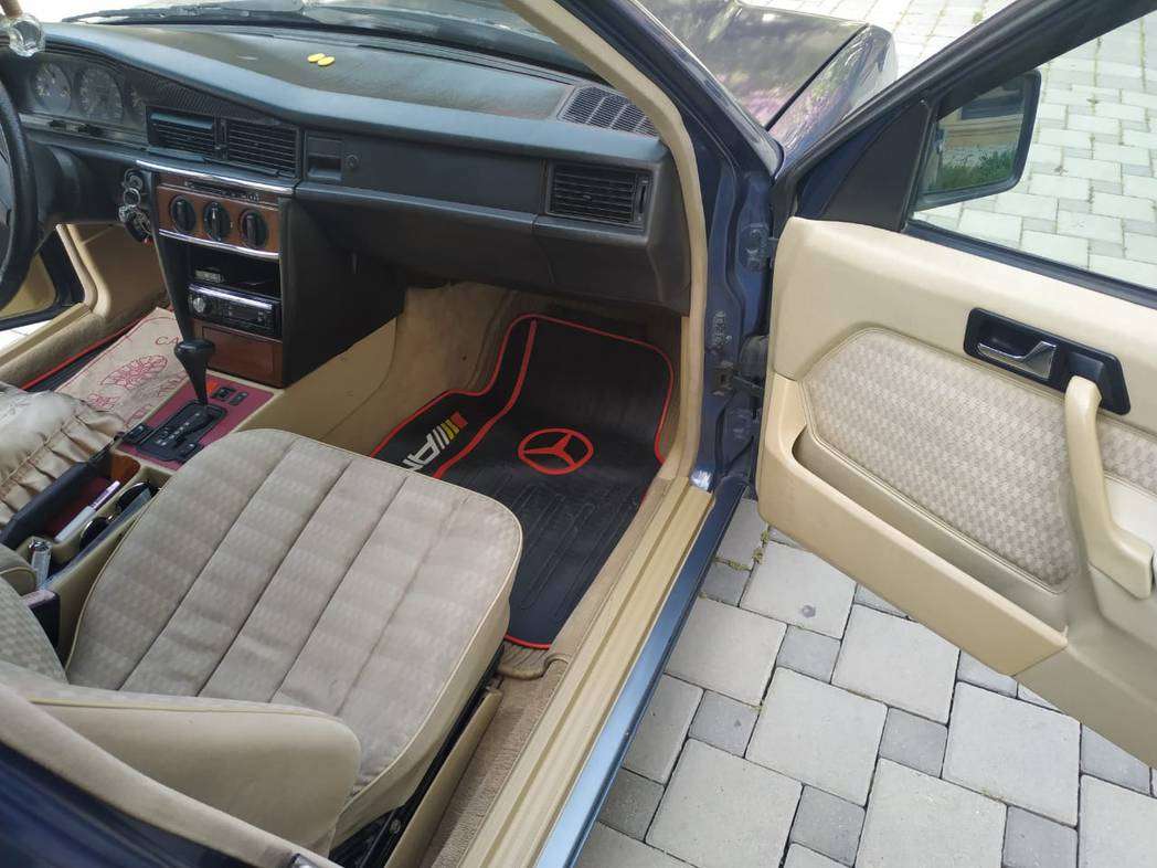 Mercedes A 190, 1991 il, 2.0 L, 300 900 km