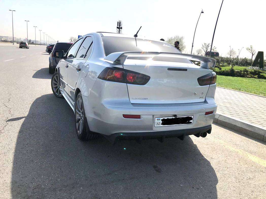 Mitsubishi Lancer, 2009 il, 2.0 L, 238 000 km