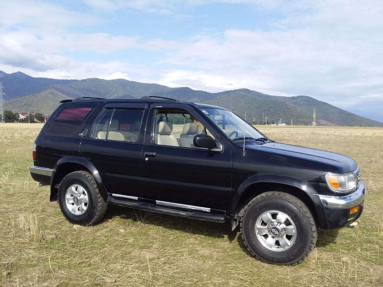 Nissan Pathfinder, 1998 il, 3.0 L, 164 000 km