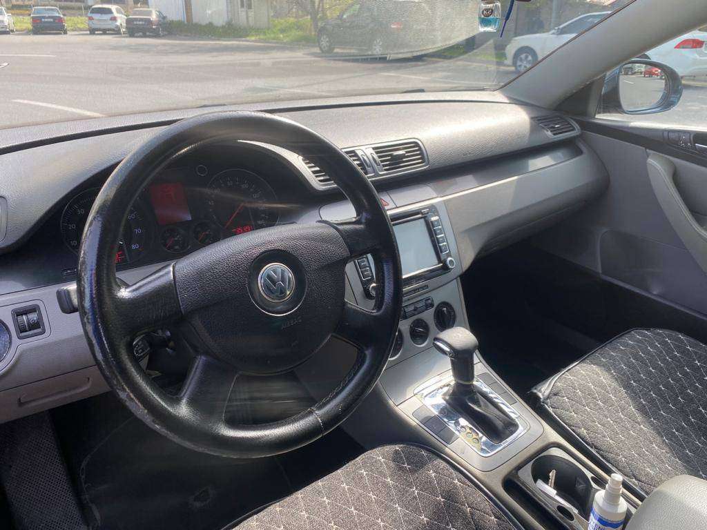 Volkswagen Passat, 2006 il, 2.0 L, 250 000 km