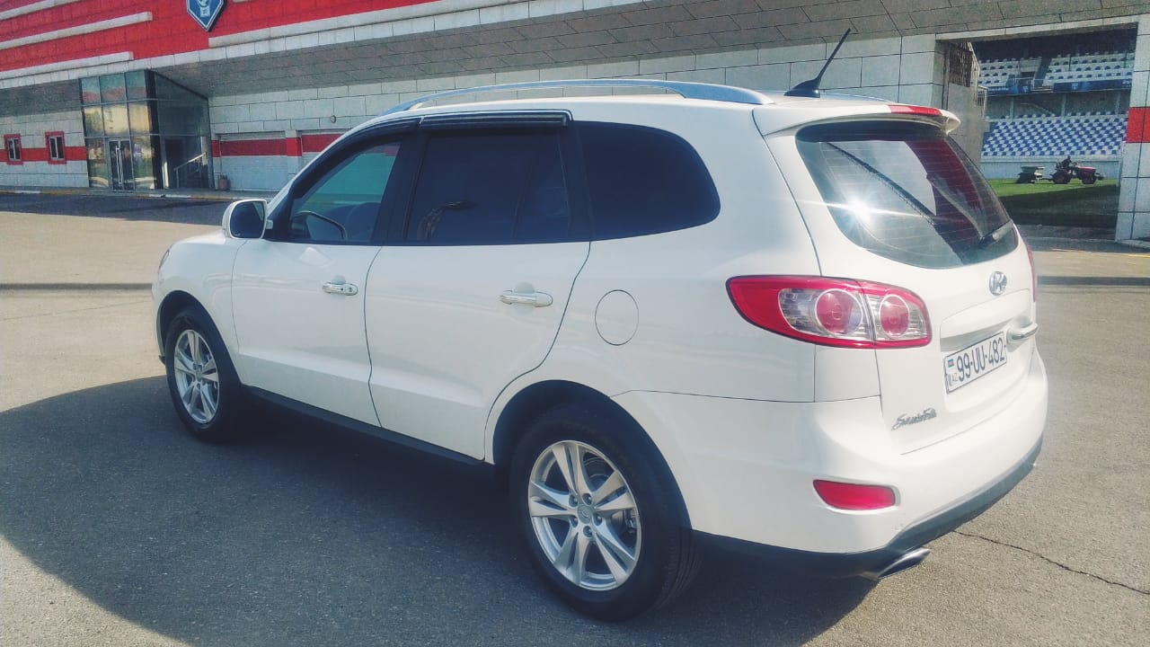 Hyundai Santa Fe, 2010 il, 2.0 L, 57 300 km