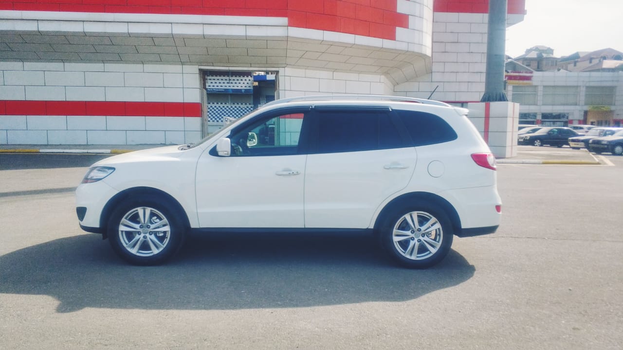 Hyundai Santa Fe, 2010 il, 2.0 L, 57 300 km