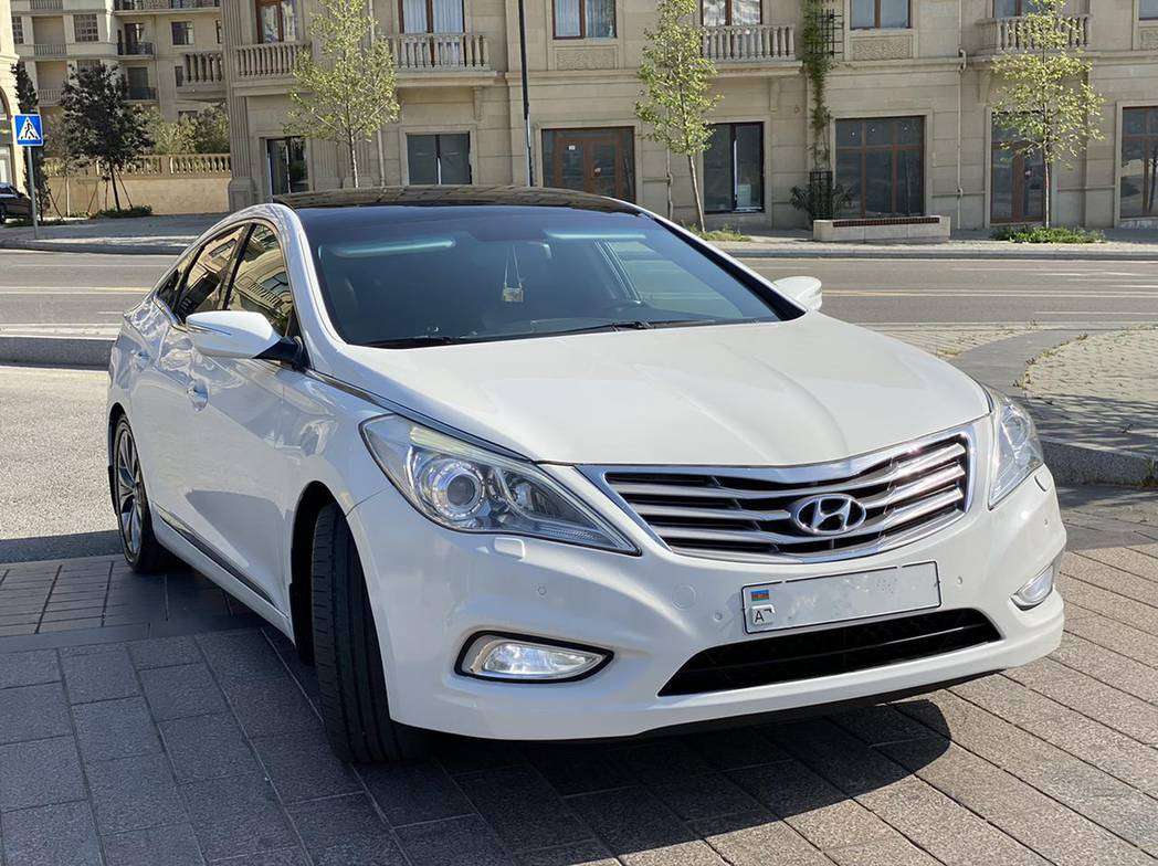 Hyundai Azera, 2011 il, 2.4 L, 220 000 km