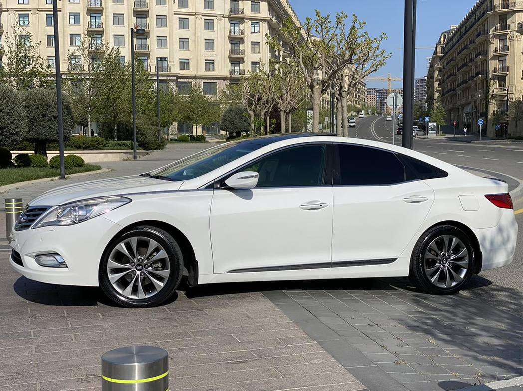 Hyundai Azera, 2011 il, 2.4 L, 220 000 km