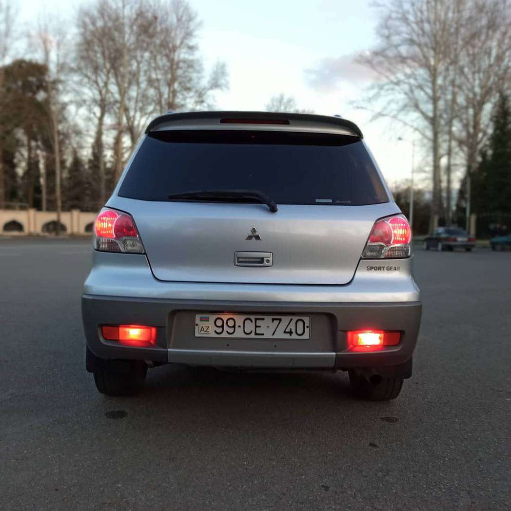 Mitsubishi Airtrek, 2003 il, 2.4 L, 187 000 km