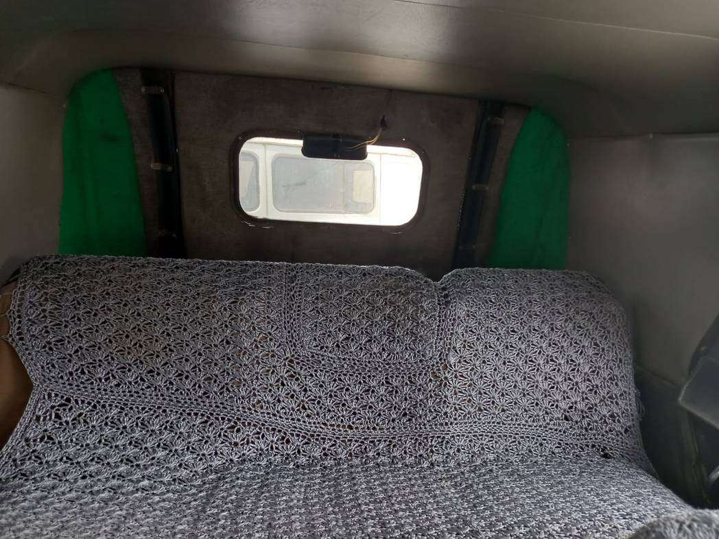 UAZ 469, 1989 il, 2.4 L, 320 000 km