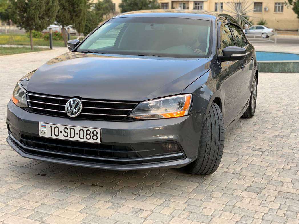 Volkswagen Jetta, 2015 il, 1.8 L, 96 000 km