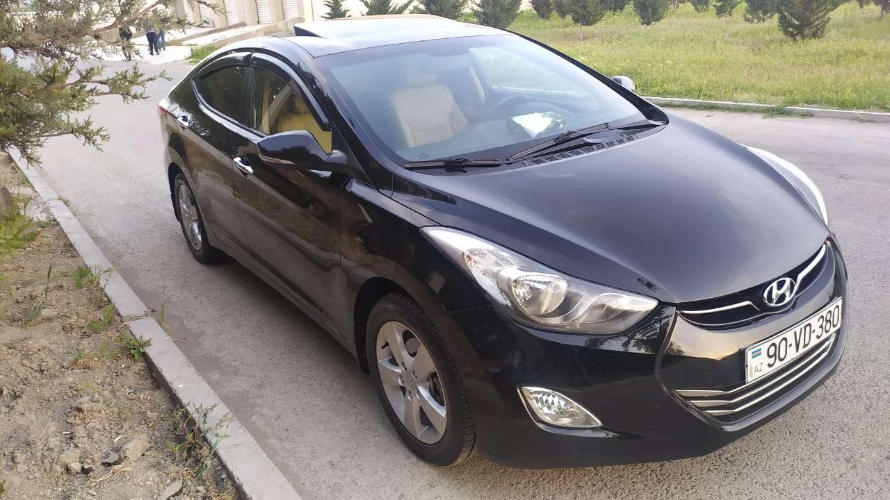 Hyundai Elantra, 2012 il, 1.6 L, 89 000 km