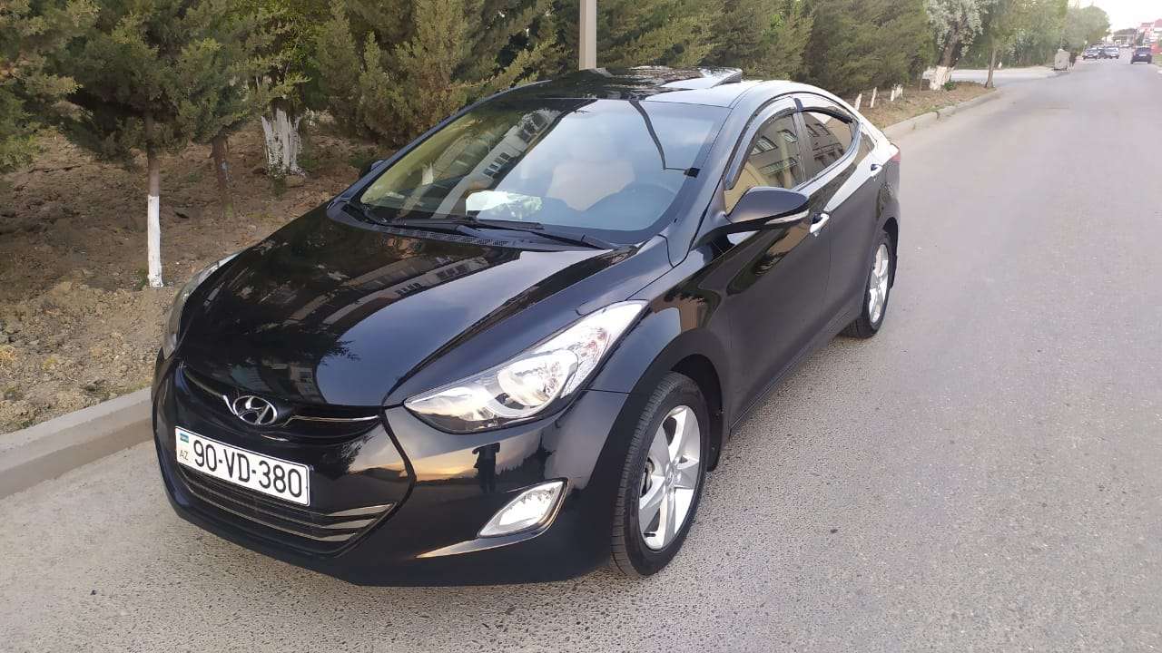 Hyundai Elantra, 2012 il, 1.6 L, 89 000 km