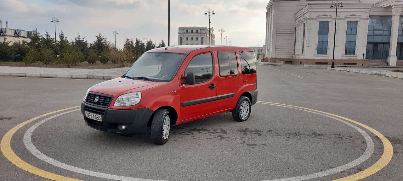 Fiat Doblo, 2006 il, 1.3 L, 387 403 km