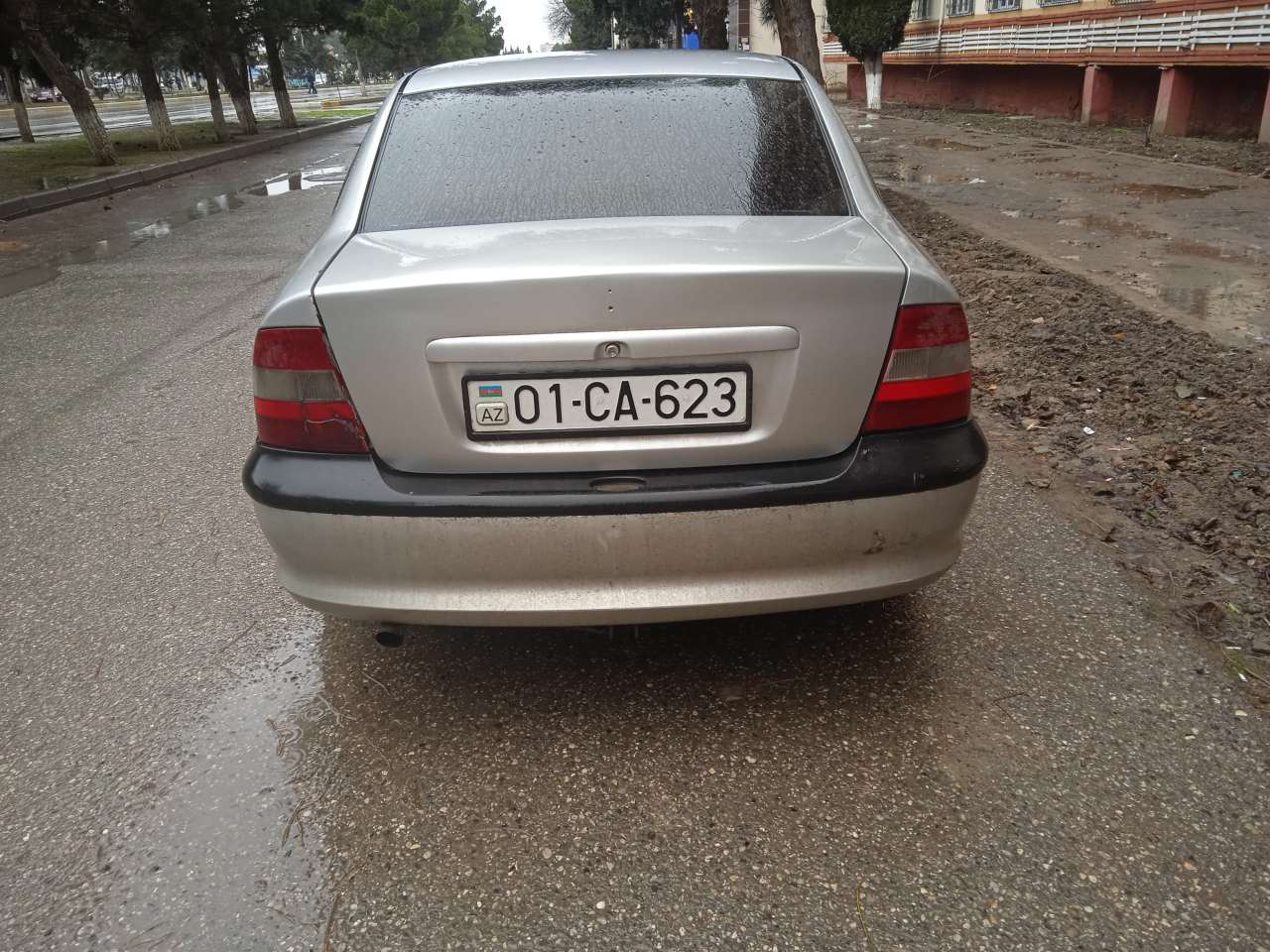 Opel Vectra, 1997 il, 1.6 L, 499 000 km