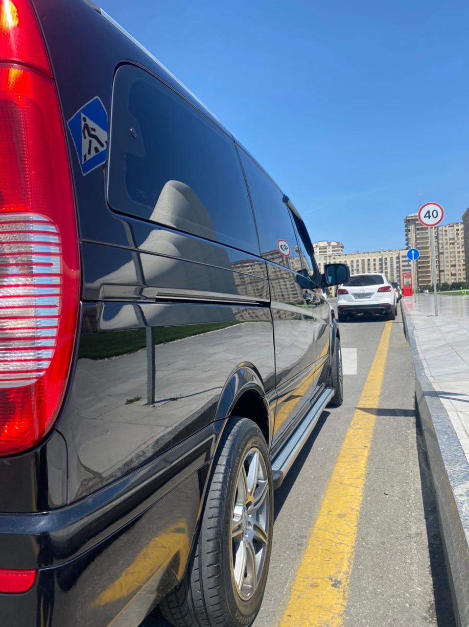 Mercedes Vito, 2009 il, 2.2 L, 380 000 km