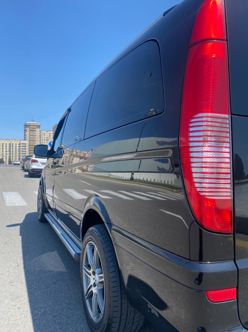 Mercedes Vito, 2009 il, 2.2 L, 380 000 km