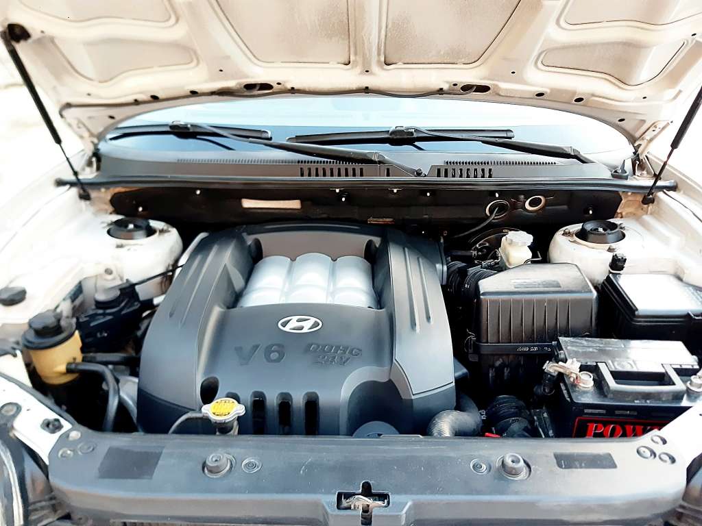 Hyundai Santa Fe, 2005 il, 2.7 L, 200 km