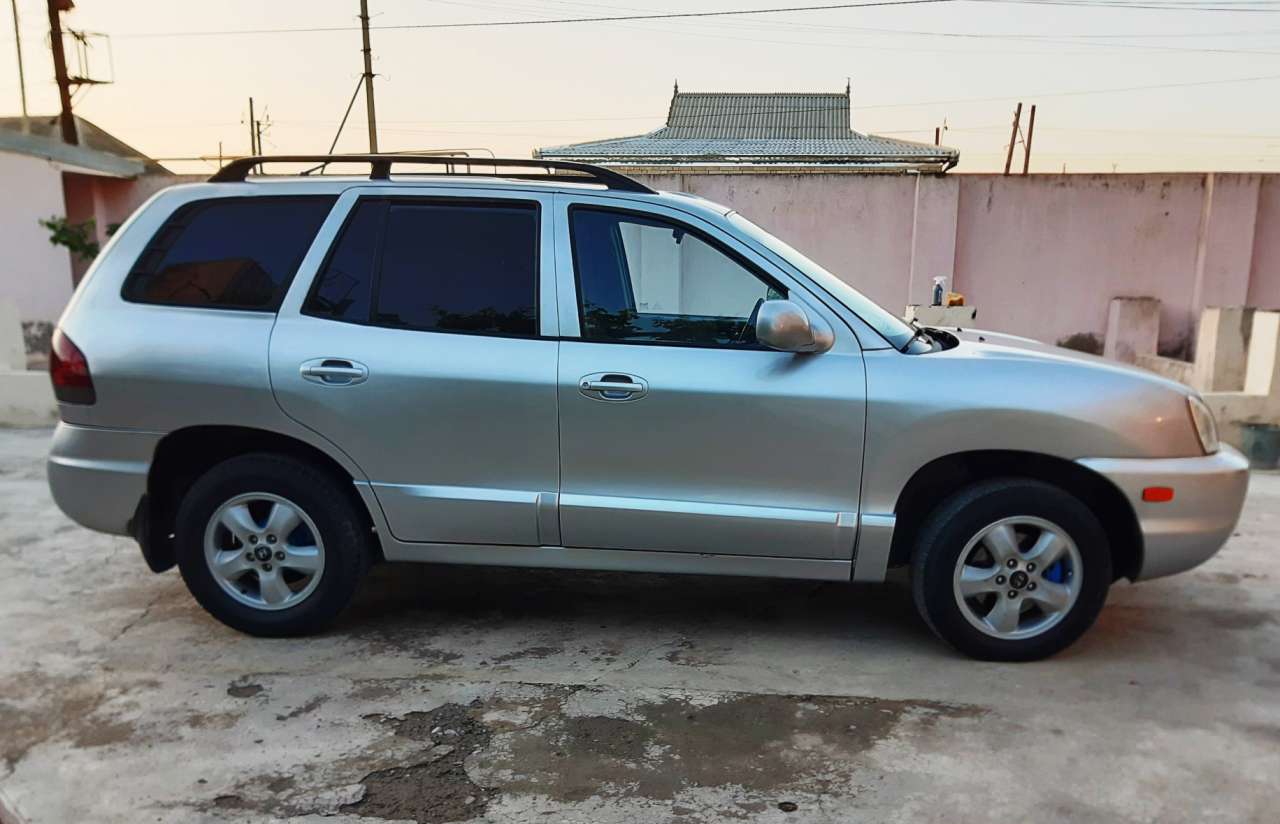 Hyundai Santa Fe, 2005 il, 2.7 L, 200 km