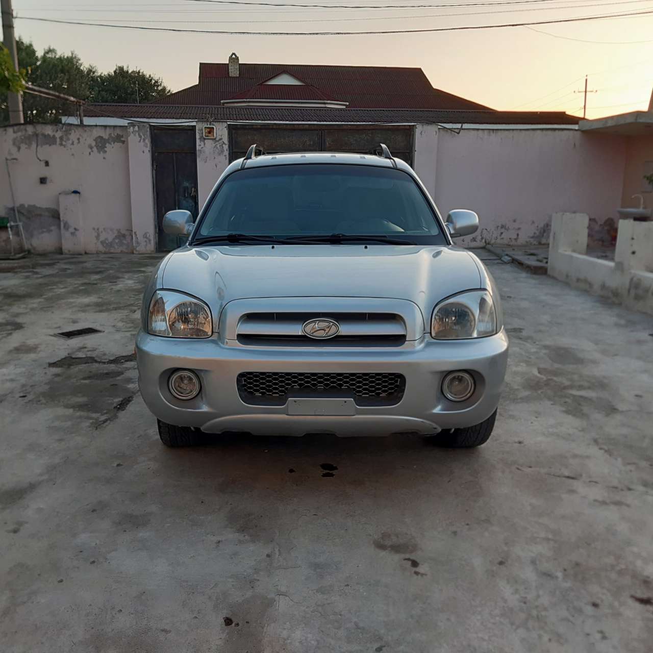 Hyundai Santa Fe, 2005 il, 2.7 L, 200 km